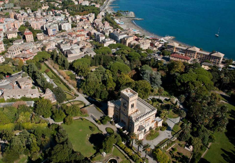 Tiziano Fratus torna nel parco di Villa Negrotto Cambiaso per FlorArte