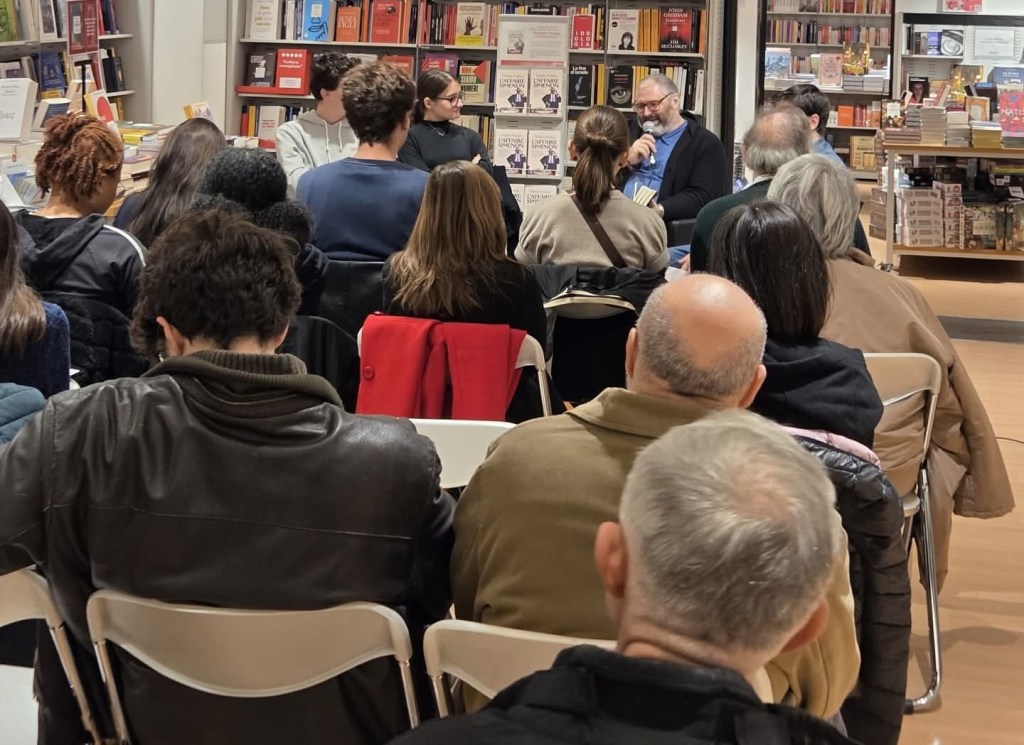 Grazie Bookcity Como